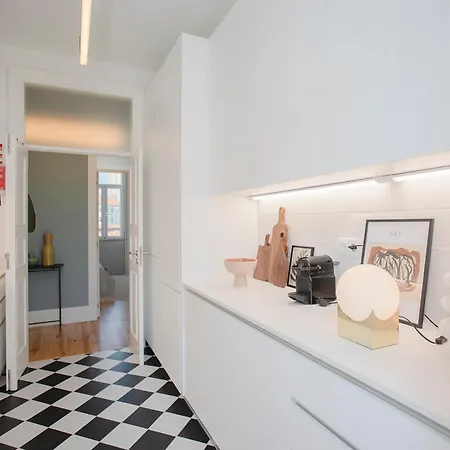 Apartament Liiiving In - Art Design