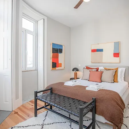 Liiiving In - Art Design Apartament Porto