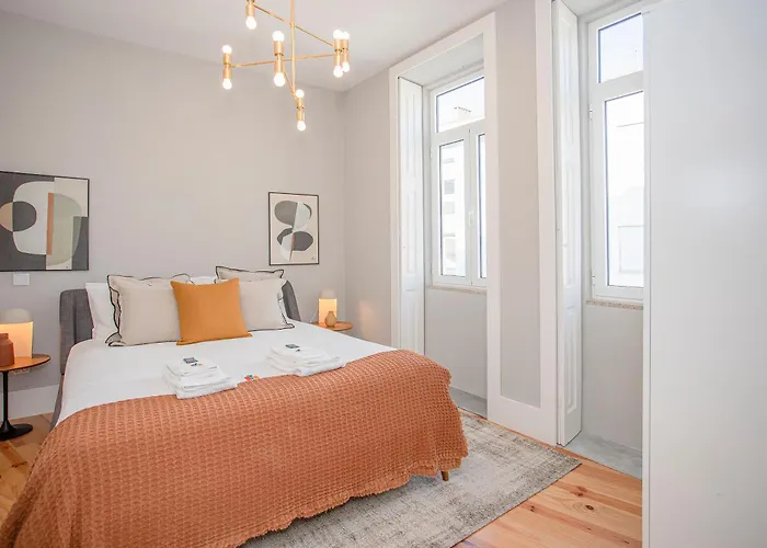 Liiiving In - Art Design Apartamento Oporto