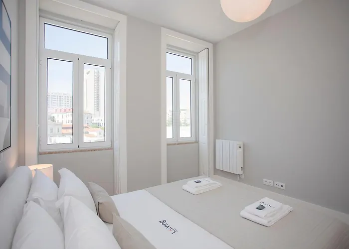 Liiiving In - Art Design * Oporto