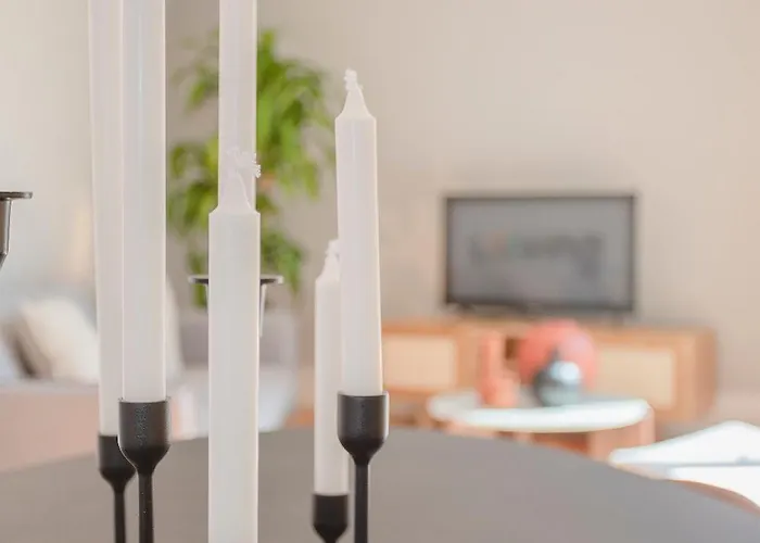 Liiiving In - Art Design Apartamento Oporto