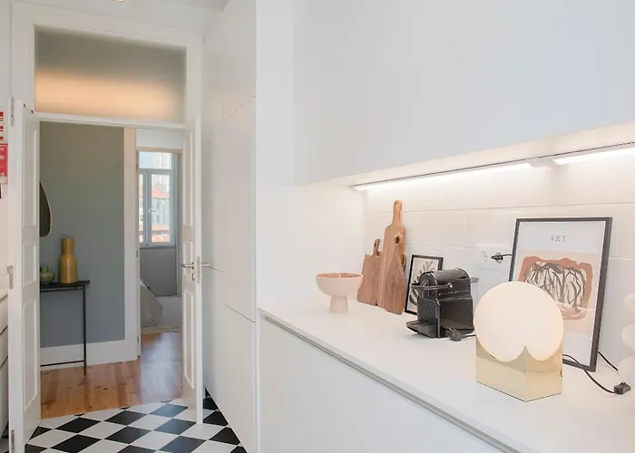 Liiiving In - Art Design Apartamento Oporto