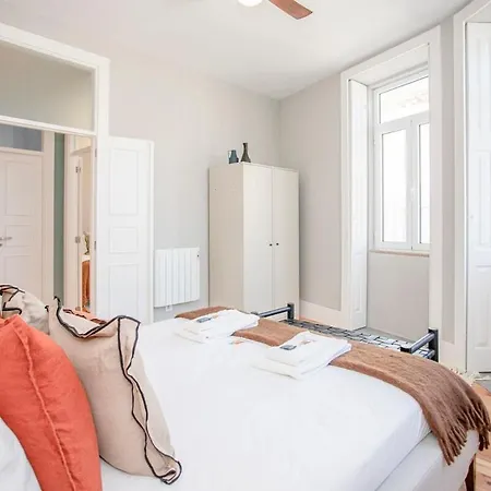 Liiiving In - Art Design Apartment Porto
