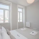 Liiiving In - Art Design * Πόρτο