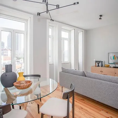 Liiiving In - Art Design Apartment Porto