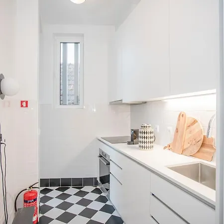 Liiiving In - Art Design Apartment Porto