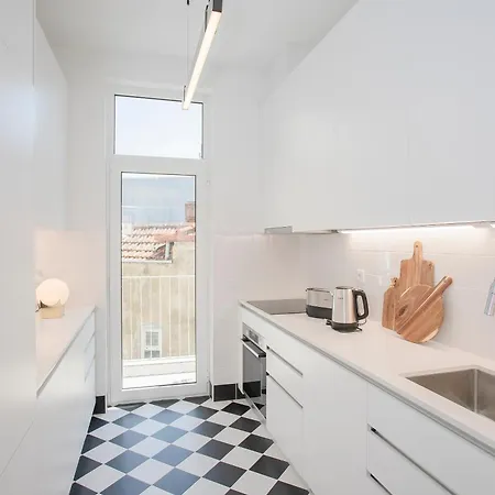 Liiiving In - Art Design Apartment *