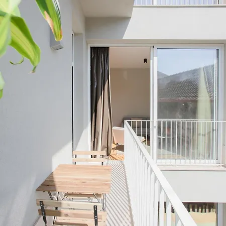 Liiiving In - Art Design Appartement Porto