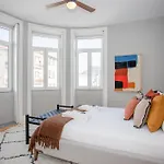 Liiiving In - Art Design Apartament *