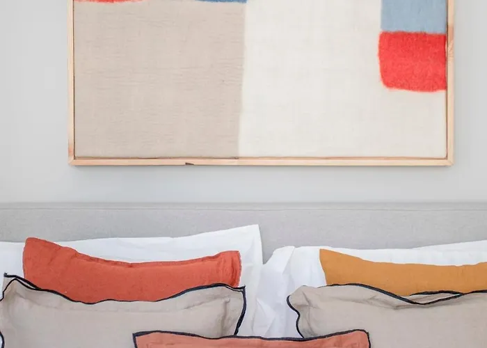 Liiiving In - Art Design Lejlighed Porto